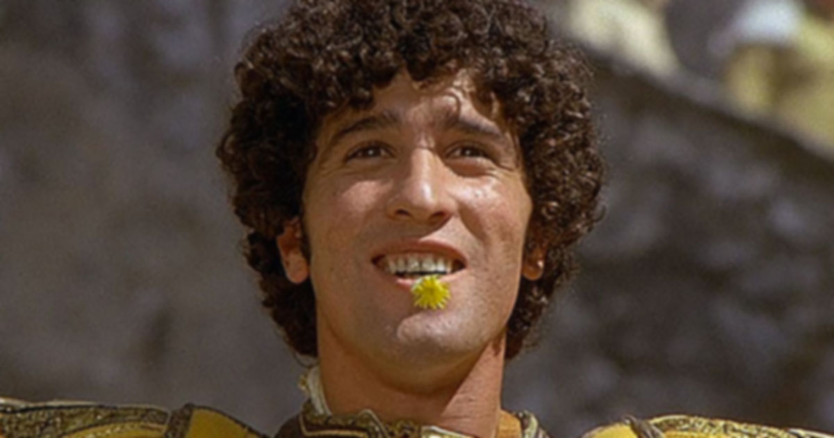 Andreuccio da Perugia interpretato da Ninetto Davoli nel film Il Decameron di Pier Paolo Pasolini.