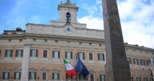 Frasi sulla politica e sui politici per riflettere e provare a capirne di più