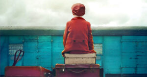 40 cappotti e un bottone: Ivan Sciapeconi racconta una storia di speranza