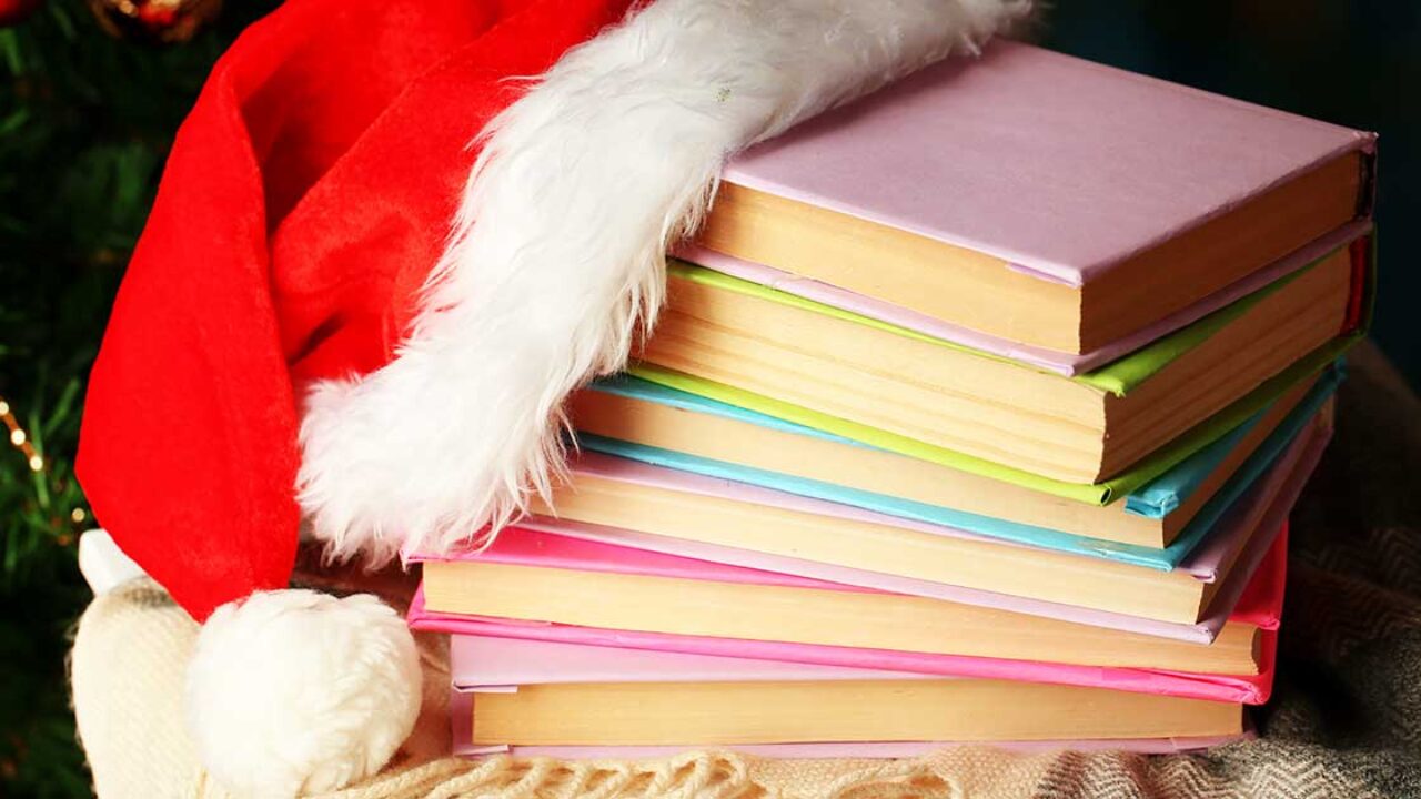 Pensierini di Natale  Cosa regalare a Natale a chi ama leggere