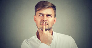 I propositi di Capodanno: la prospettiva degli scrittori tra tradizione e disillusione