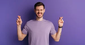 In bocca al lupo: storia, significato e usi di un augurio scaramantico