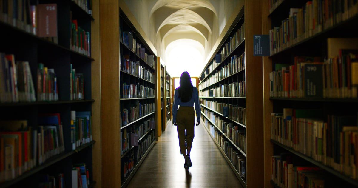 libri da leggere in biblioteca
